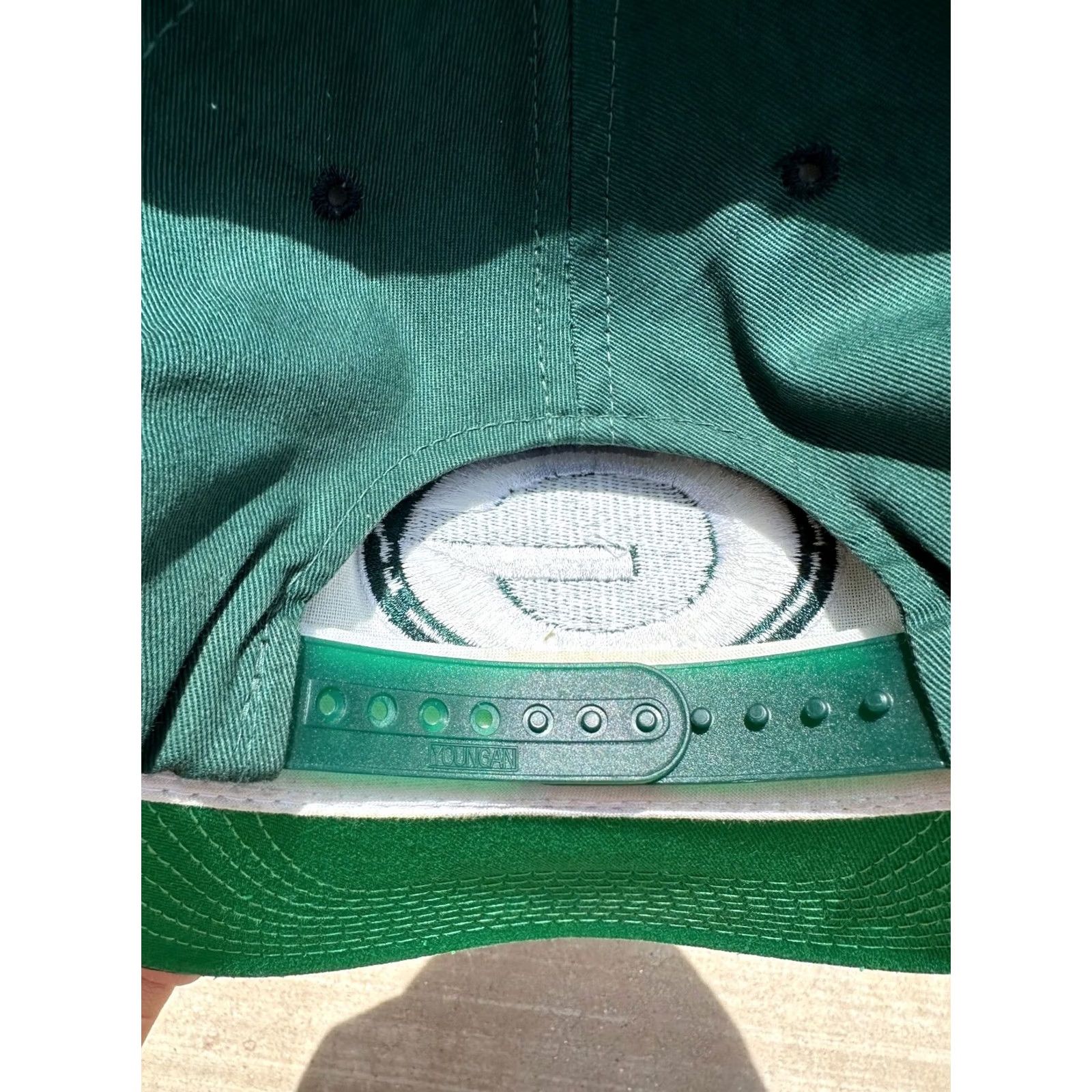 Sports Specialties VINTAGE Sports Specialties Green Bay Packers Plain Logo Snapback Cap Hat Mens Adjustable Green Size ONE SIZE - 3 Thumbnail