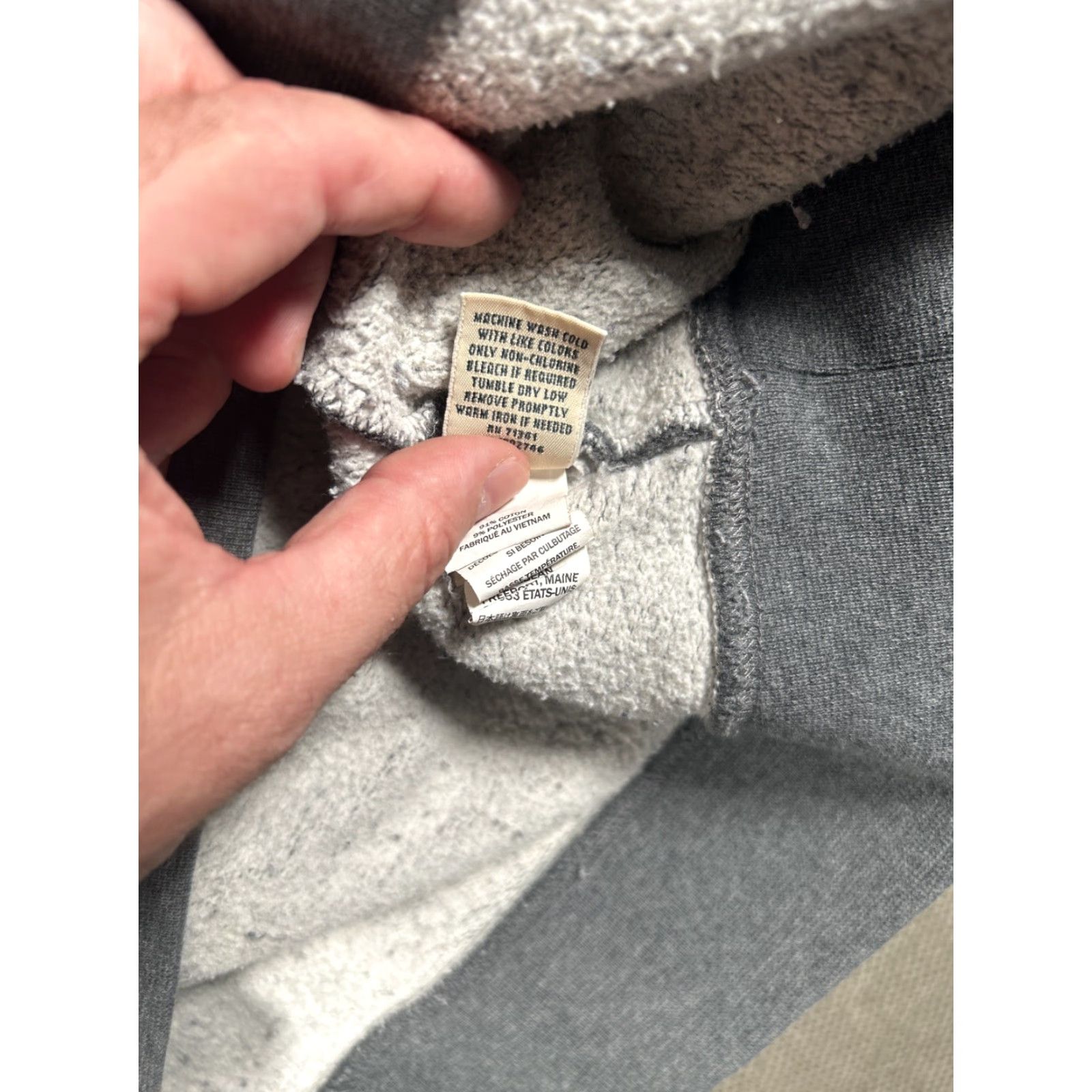 Vintage L.L. Bean Sweater Mens XL Grey Traditional Fit 1/4 Zip Pullover Knit Mock Neck Zipper Button Logo Long Sleeve Regular Size XL Adult Men Size US XL / EU 56 / 4 - 5 Thumbnail