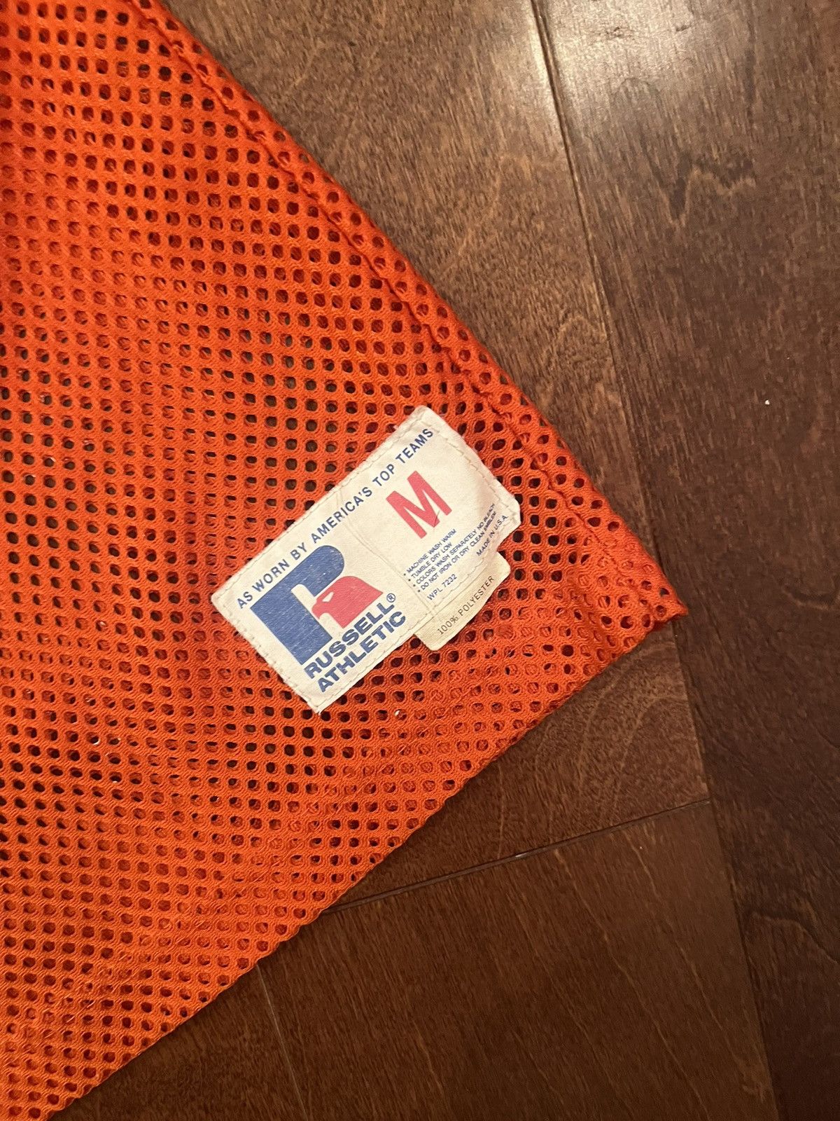 Russell Athletic × Vintage Vintage Cropped Russell Hurricanes Jersey Size US M / EU 48-50 / 2 - 3 Thumbnail