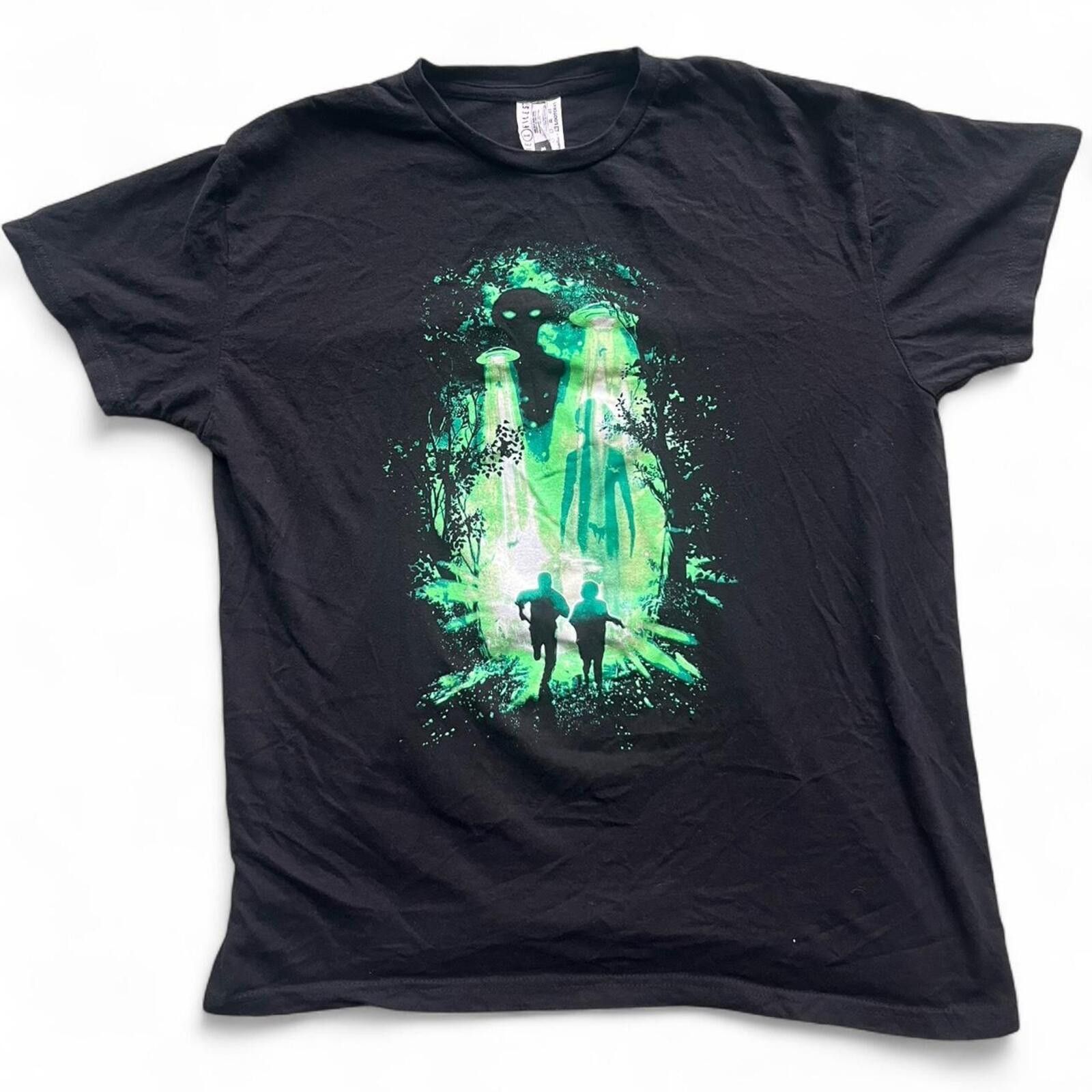 Other X Files Loot Crate Alien Abduction Graphic Shirt Size Medium Size US L / EU 52-54 / 3 - 1 Thumbnail