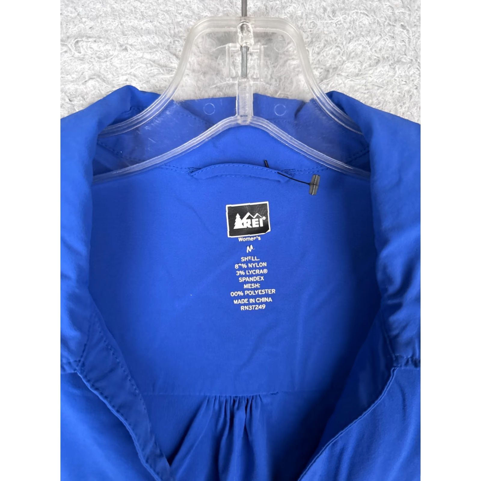 Vintage REI Shirt Women Medium Blue Button Up Short Sleeve Pocket Nylon Blend Fish Hike Size M / US 6-8 / IT 42-44 - 7 Thumbnail