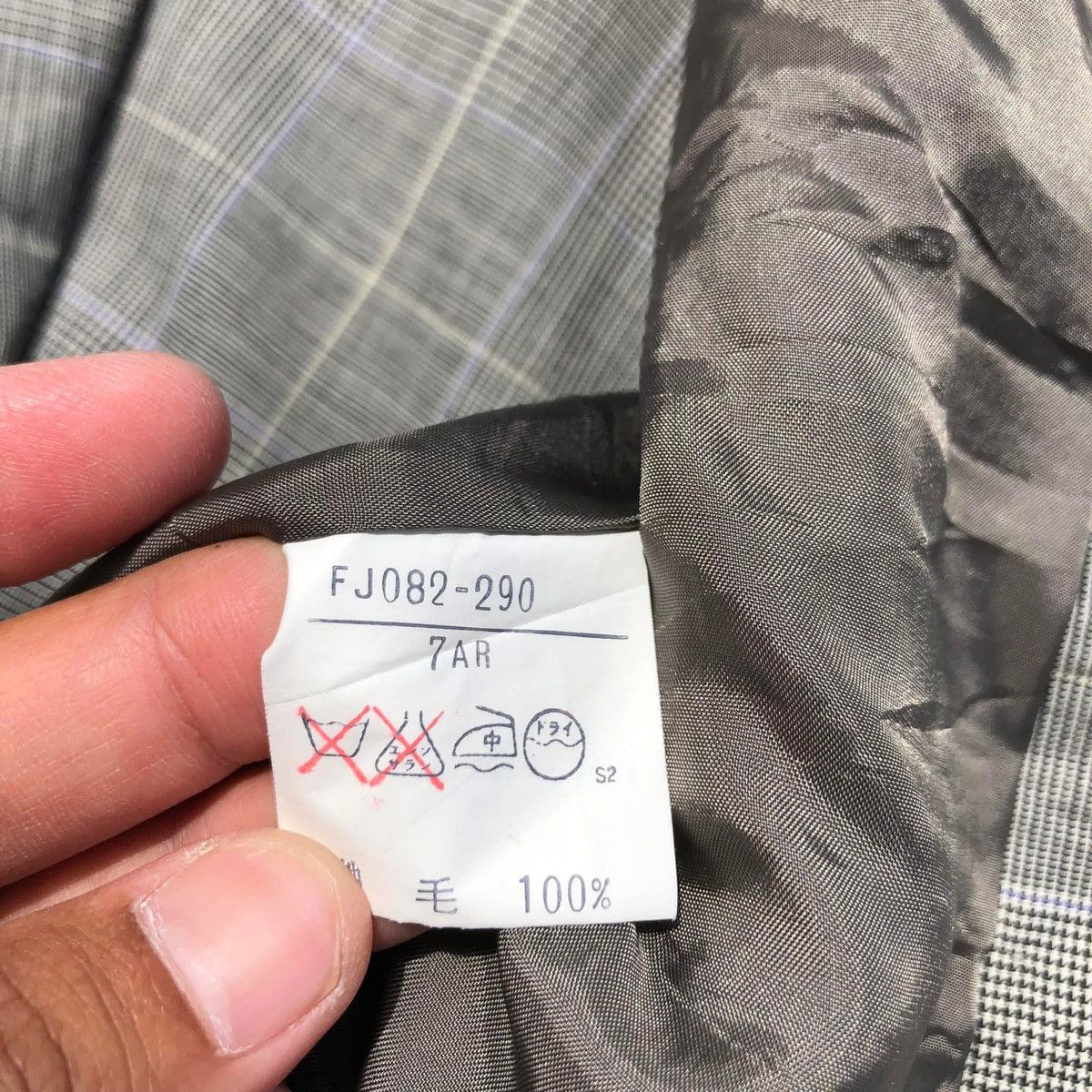 Burberry 🔥Accept Binding Offer🔥 Burberry Blazer Size US S / EU 44-46 / 1 - 6 Thumbnail