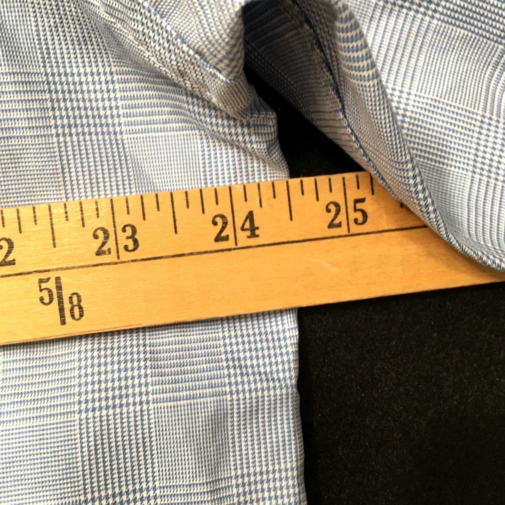 Robert Talbott Robert Talbott Button-Up Shirt Blue Long Sleeve 16.5 34 Classic Mens Regular Size 16.5 Color Blue Pattern Solid Shirt Size US XL / EU 56 / 4 - 5 Thumbnail