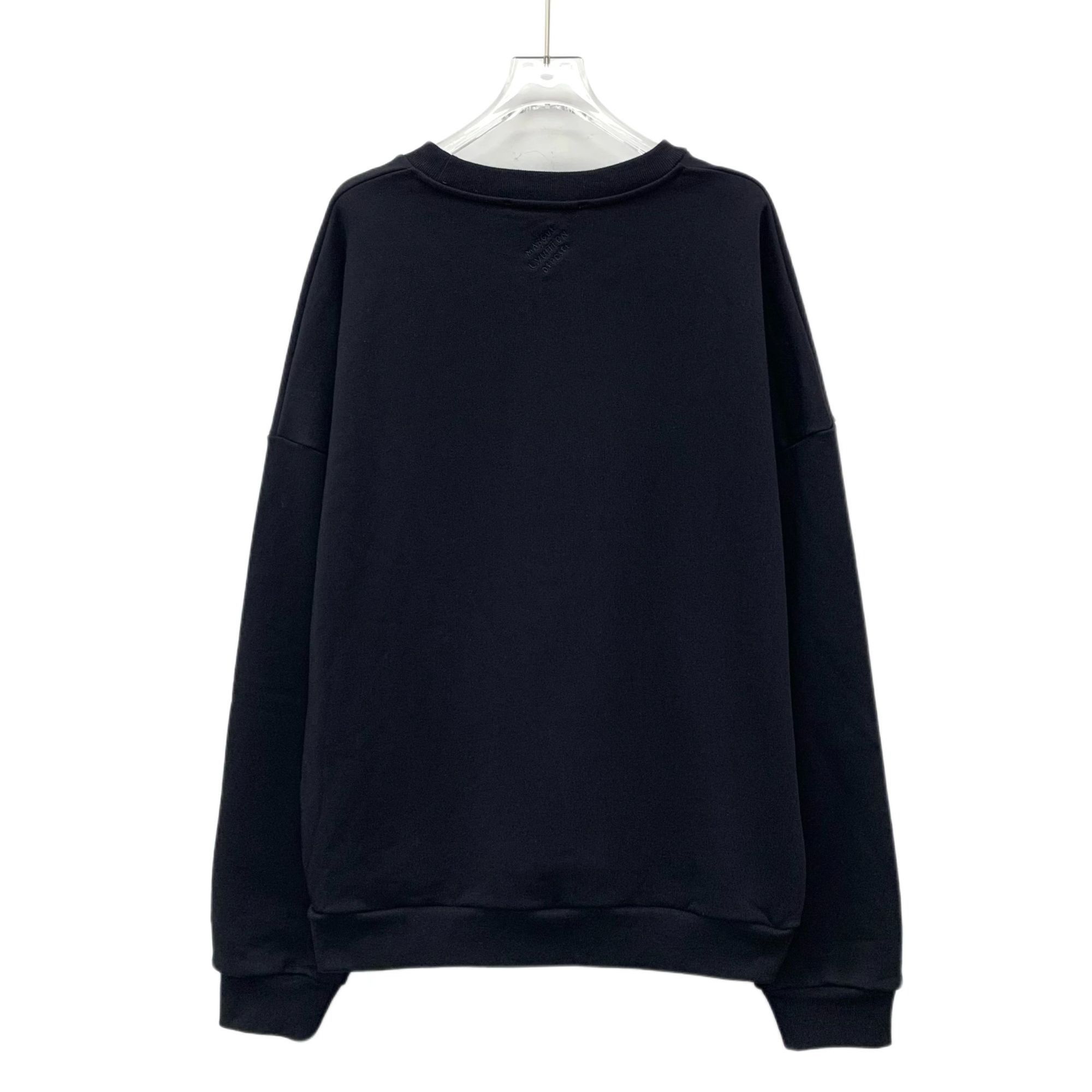 Louis Vuitton LOUIS VUITTON Black Cotton Sweatshirt With Gold Studded Logo Size US L / EU 52-54 / 3 - 8 Thumbnail