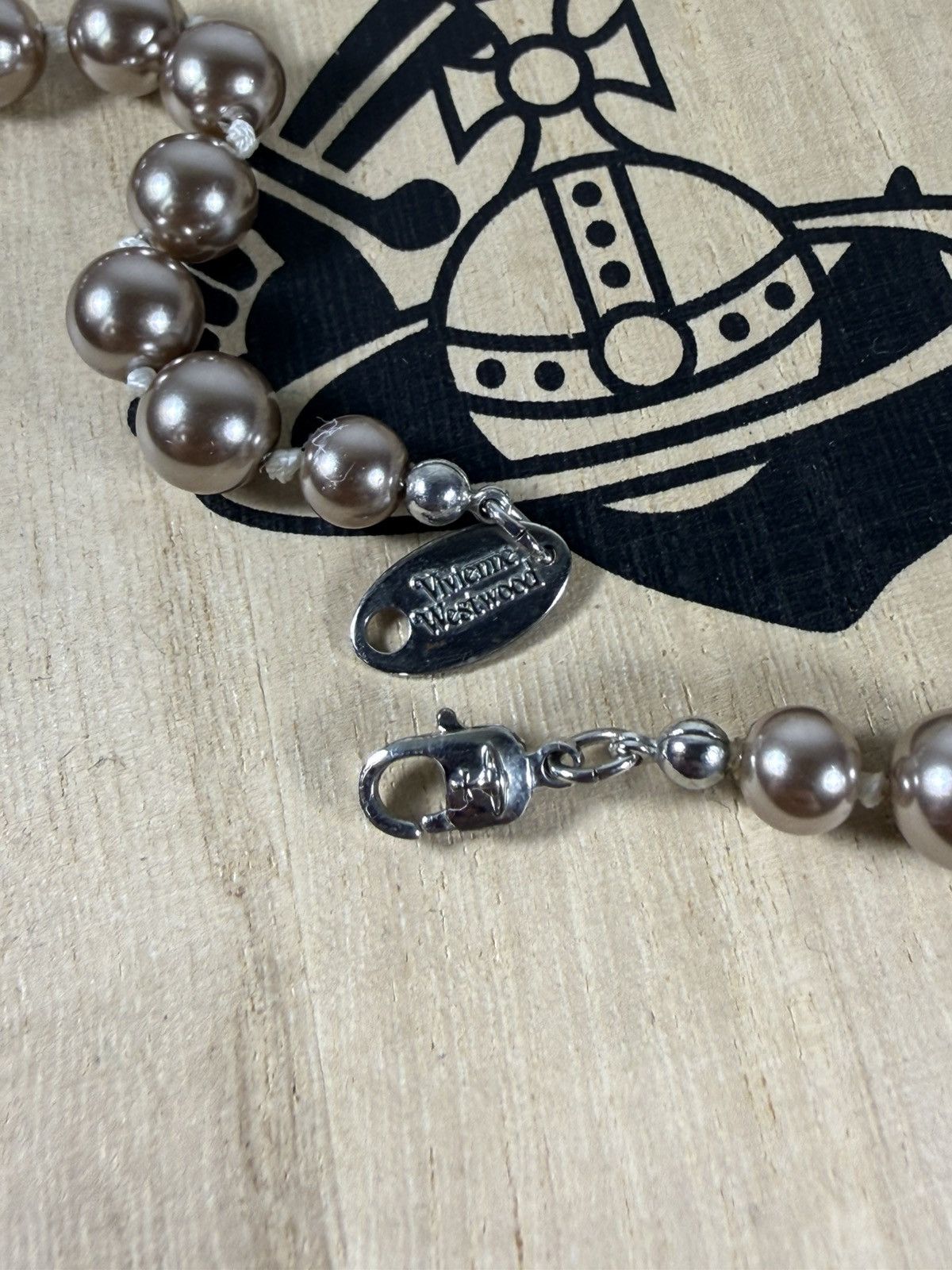 Vivienne Westwood Vivienne Westwood Vintage Orb Pearl Choker Necklace Silver Size ONE SIZE - 6 Thumbnail