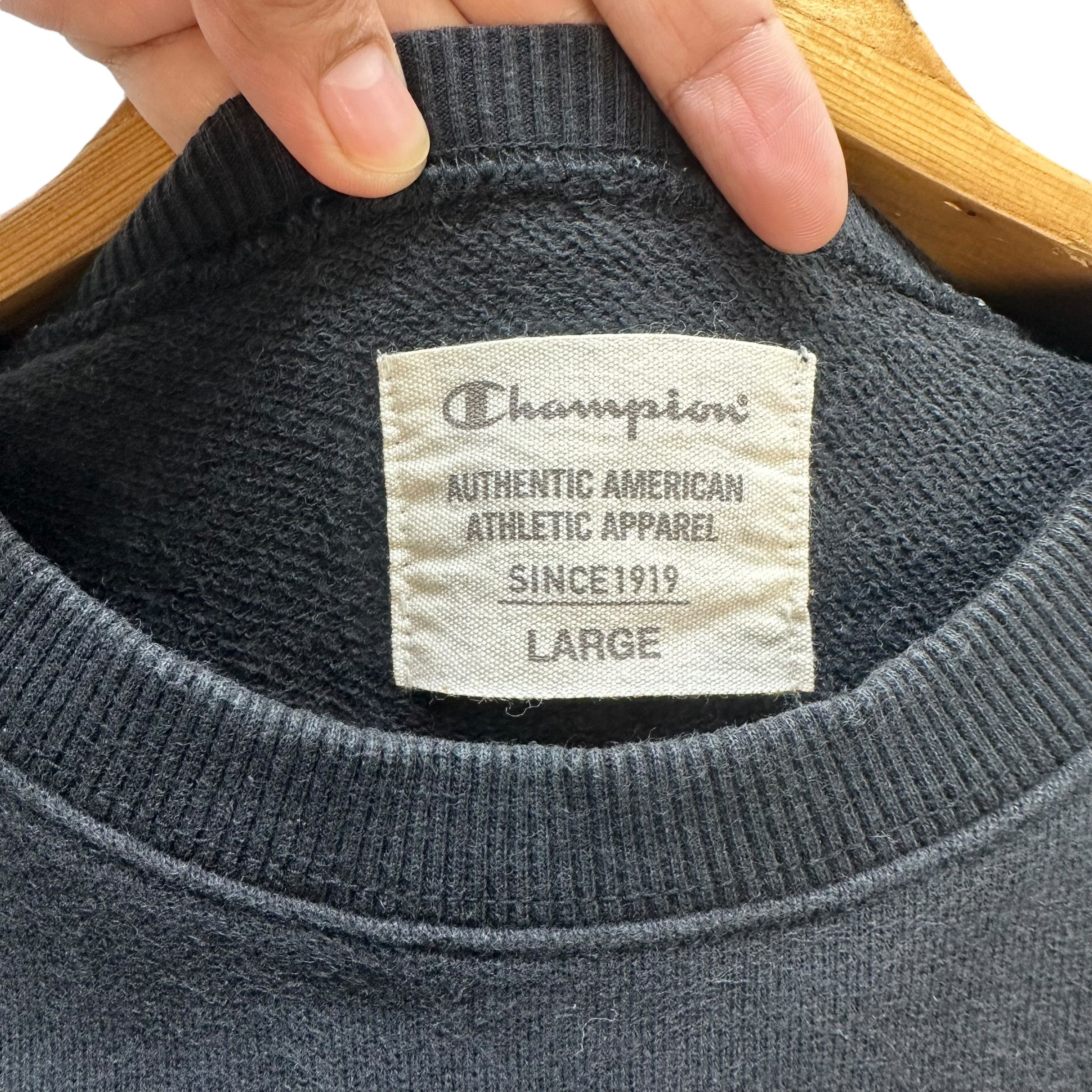 Champion CHAMPION Embroidery Big Logo Sweatshirts #8833-030 Size US L / EU 52-54 / 3 - 6 Thumbnail