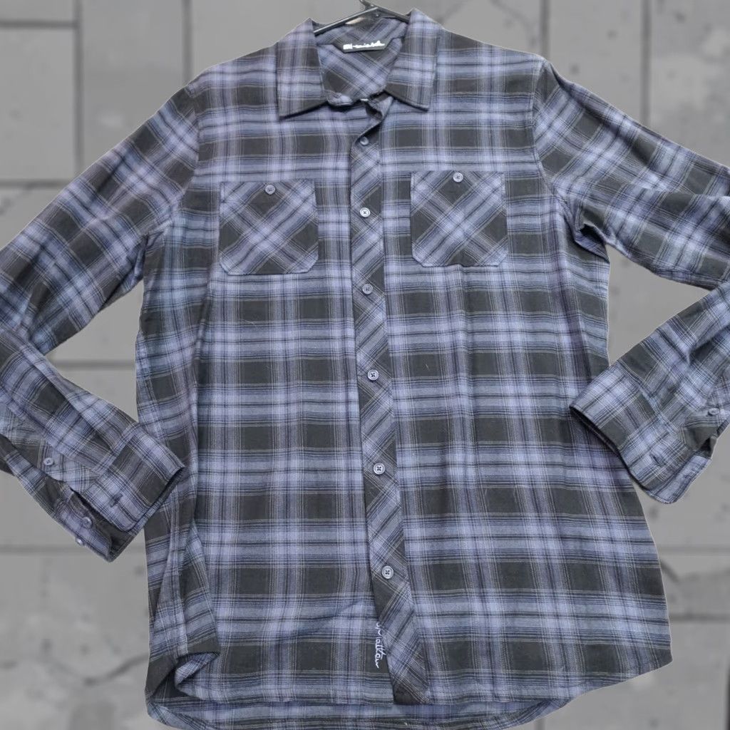 TravisMathew VINTAGE Travis Mathew Shirt Medium Black Blue Plaid Flannel Mens Button-Up Long Sleeve Cotton Checkered Plaid Shirt Size US M / EU 48-50 / 2 - 1 Thumbnail