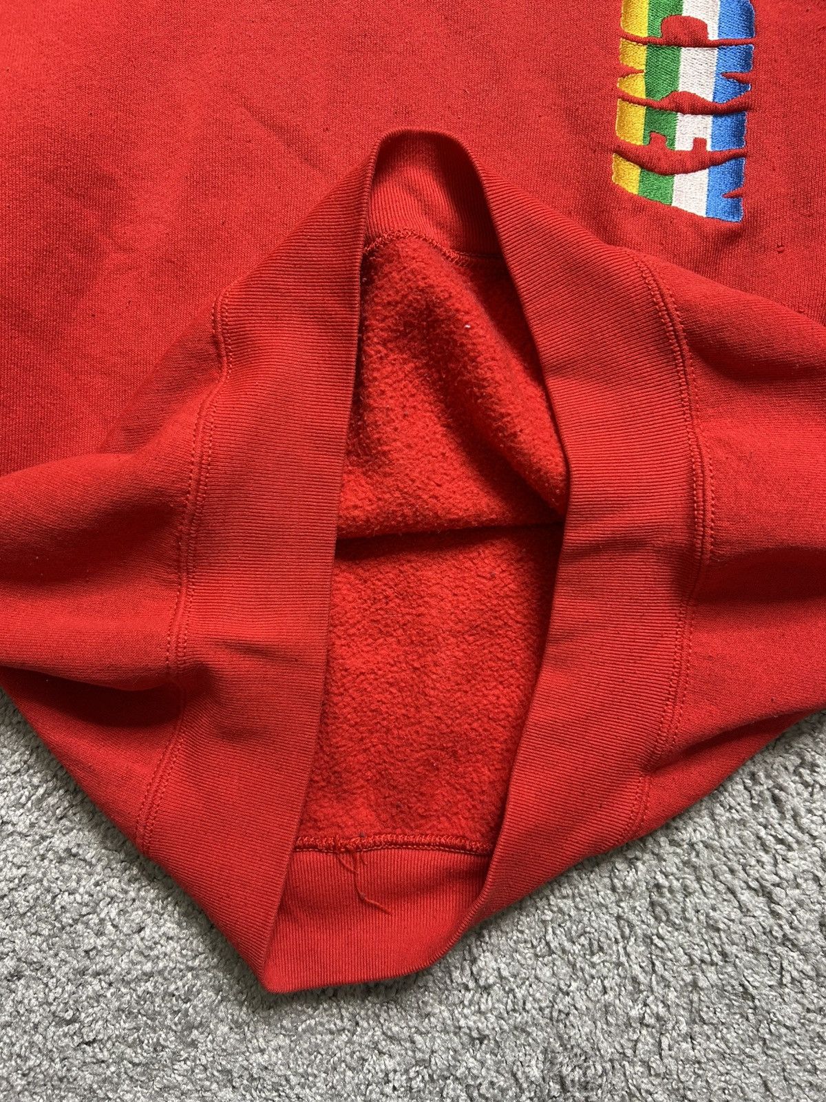 Disney Vintage 90s Disney Mickey Crewneck Made in USA Embroidered Size US L / EU 52-54 / 3 - 4 Thumbnail