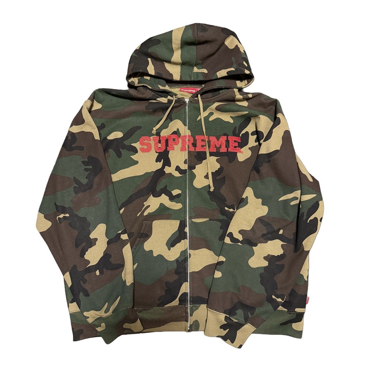 Supreme Supreme Collegiate Applique Camo Zip Up FW25 Size US XXL / EU 58 / 5 - 1 Thumbnail
