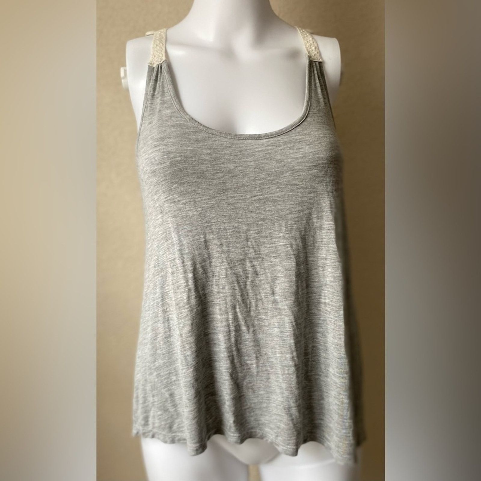 Other Heart & Hips | Knit Lace Gray Sleeveless Tank Top | Small Size S / US 4 / IT 40 - 1 Thumbnail