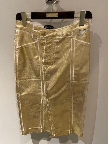 Tom Ford o1w1db10225 GCD076 Jeans Short in Gold Size 26" / US 2 / IT 38 - 1 Preview