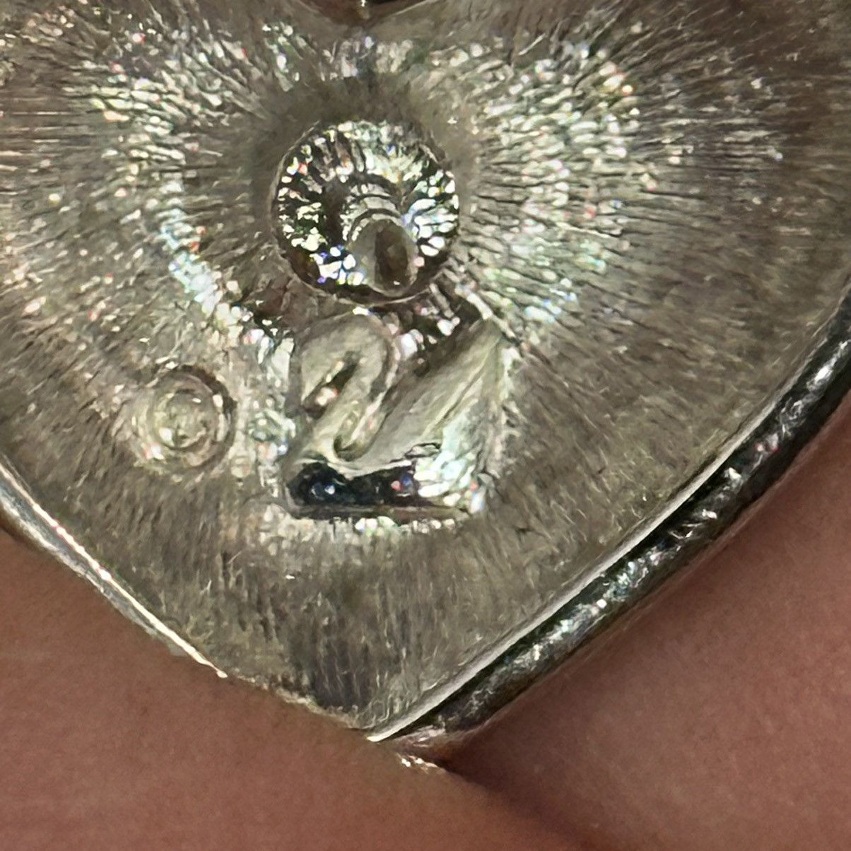 Swarovski Swarovski crystal brave heart patriotic tac pin Size ONE SIZE - 2 Thumbnail