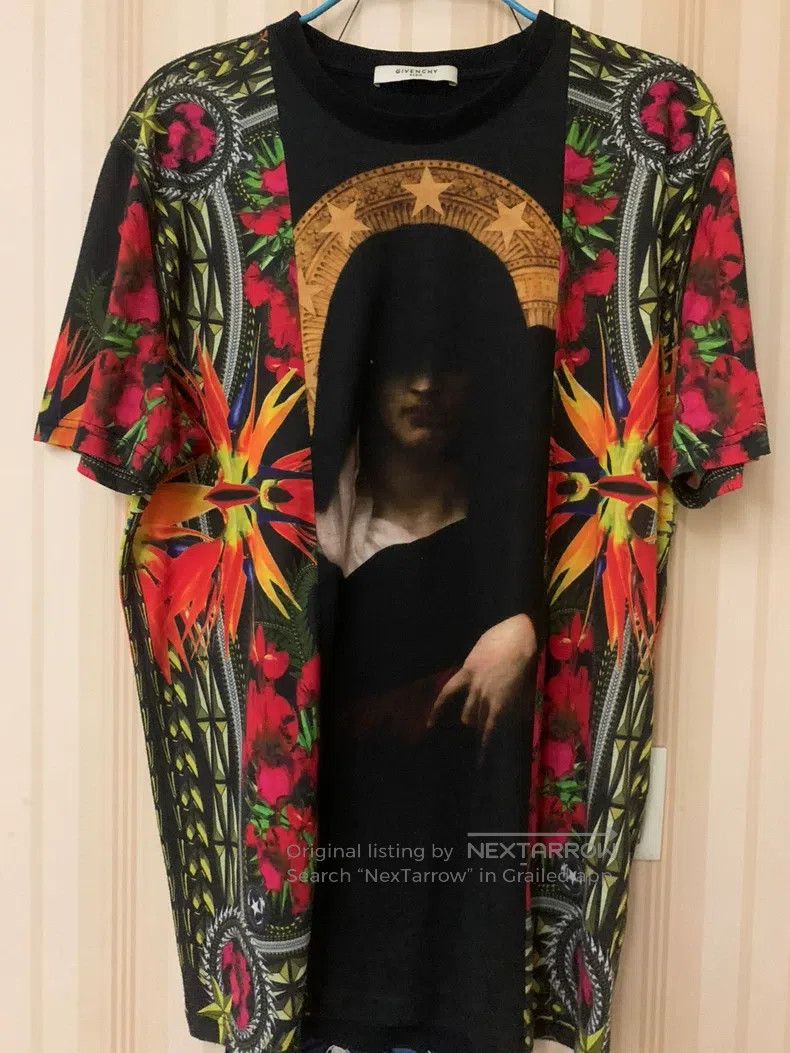 Givenchy Givenchy Short Sleeve T-Shirt (Garland Madonna, Cross Styl Size US XS / EU 42 / 0 - 1 Thumbnail