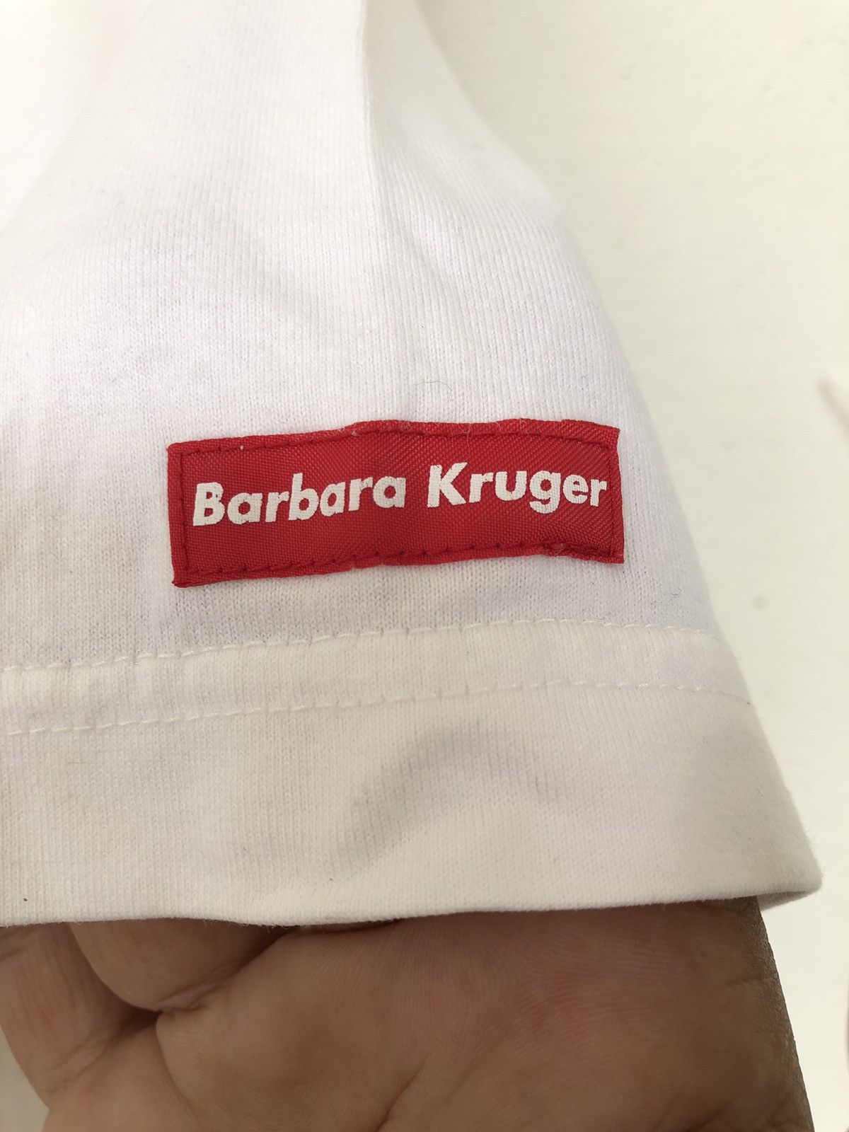 Barbara Kruger Vintage BARBARA KRUGER POP ART Tee Size US XL / EU 56 / 4 - 7 Thumbnail