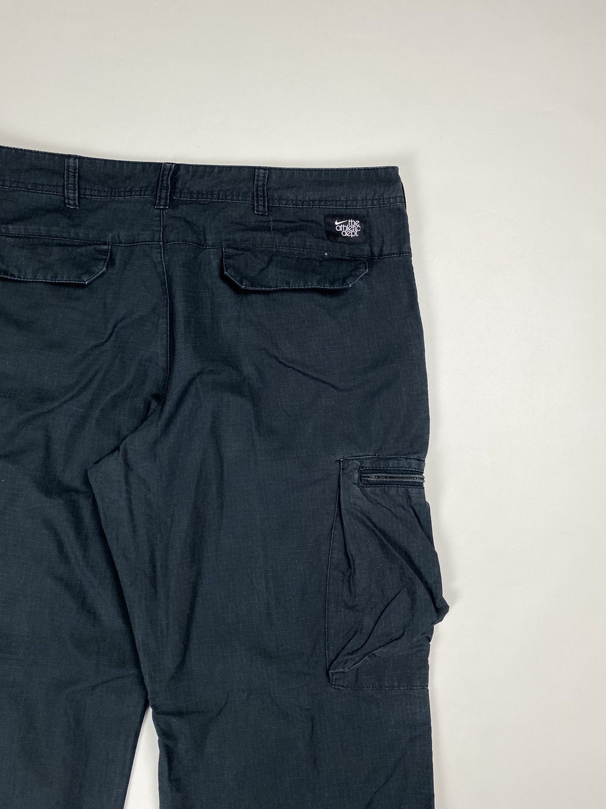 Nike Nike vintage Y2K men’s ripstop cargo pants trousers Size US 33 - 24 Thumbnail