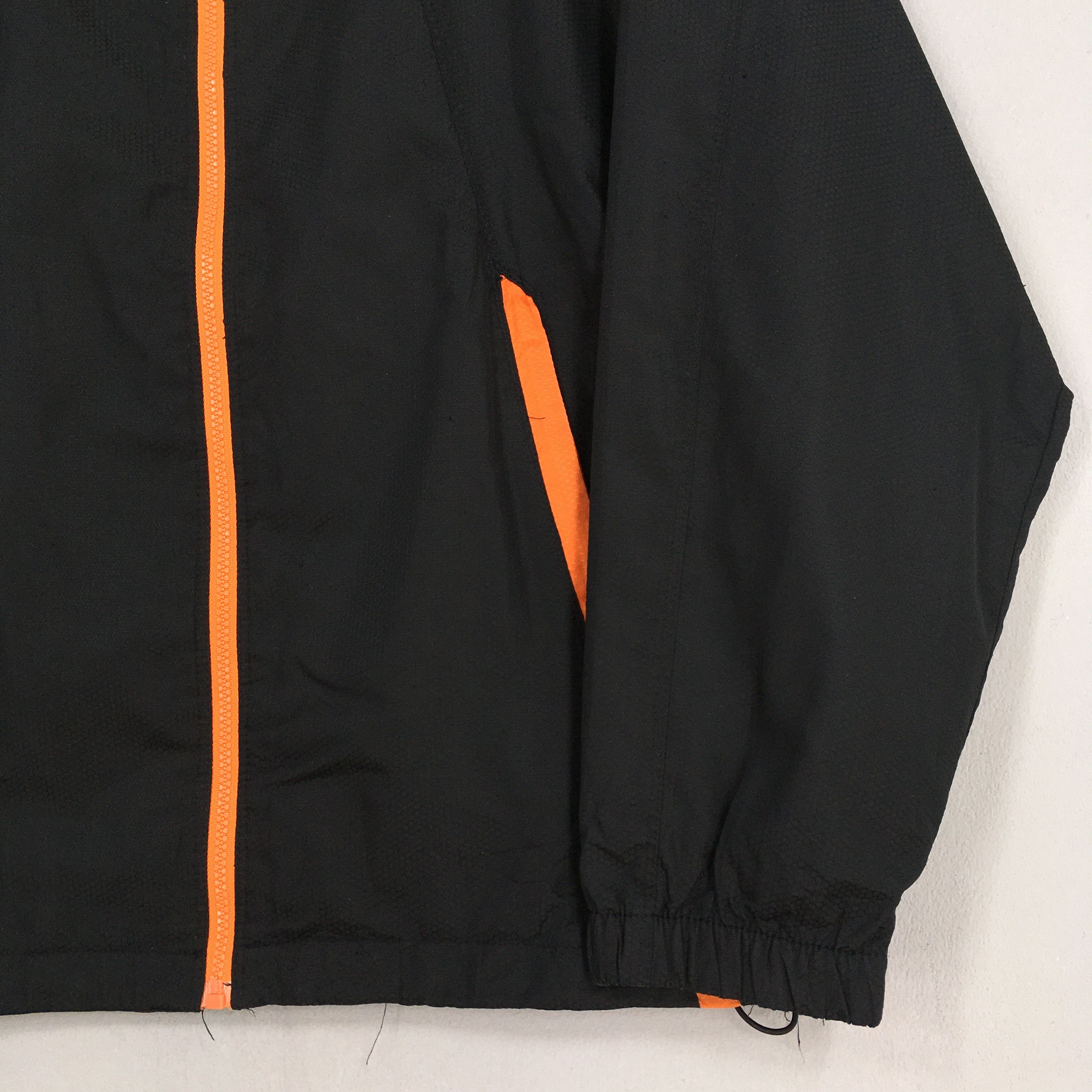 Nike Vintage 90's Nike Swoosh T90 Black Training Jacket XLarge Size US XL / EU 56 / 4 - 6 Thumbnail