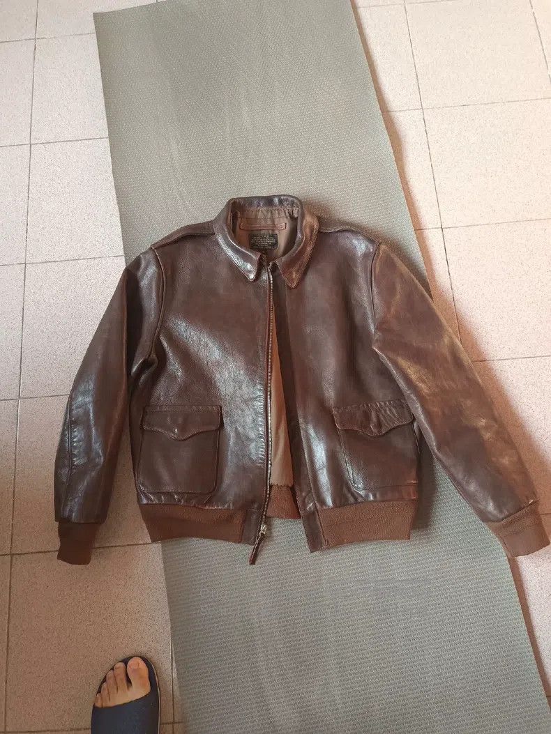 The Real McCoys A2 cowhide