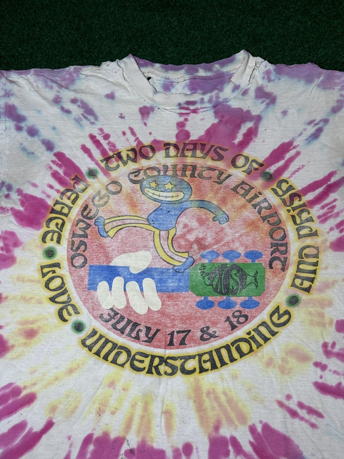 Band Tees × Vintage Vintage 90s Phish Tie Dye Hippie Rare Thrashed Band T Shirt Size US XL / EU 56 / 4 - 2 Thumbnail