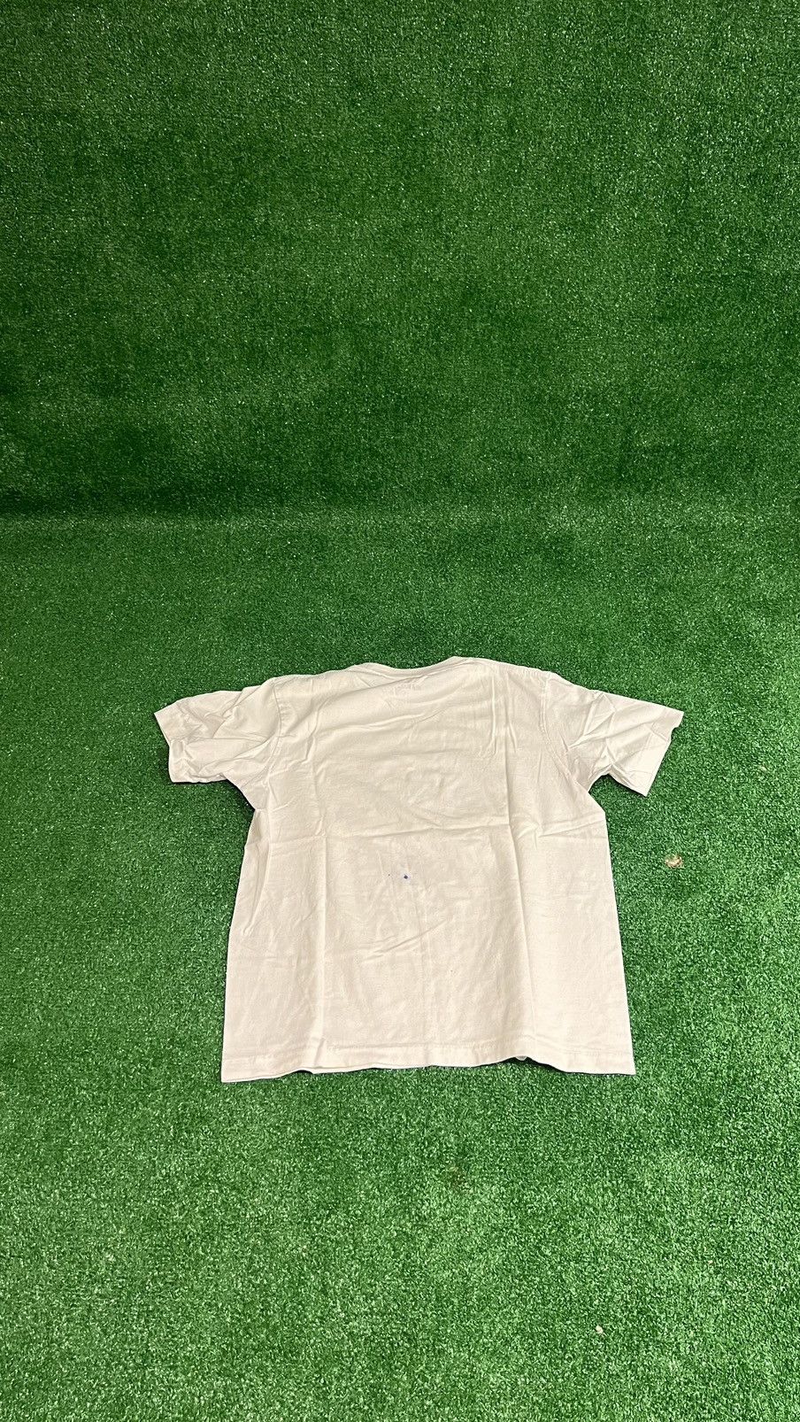 Kaws × Uniqlo KAWS x Uniqlo Gone Tee Size US M / EU 48-50 / 2 - 3 Thumbnail