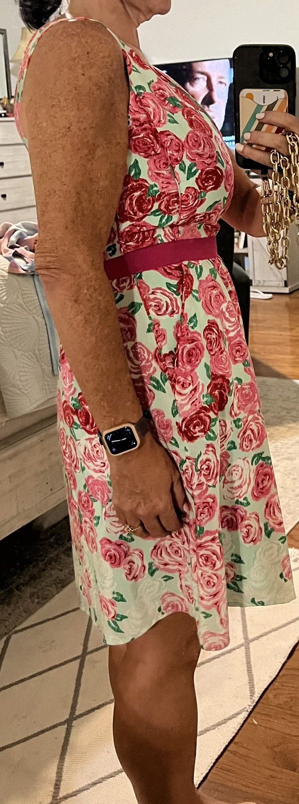 Vineyard Vines Vineyard Vines for Kentucky Derby, Sz 8, Silk, Roses Size M / US 6-8 / IT 42-44 - 2 Thumbnail