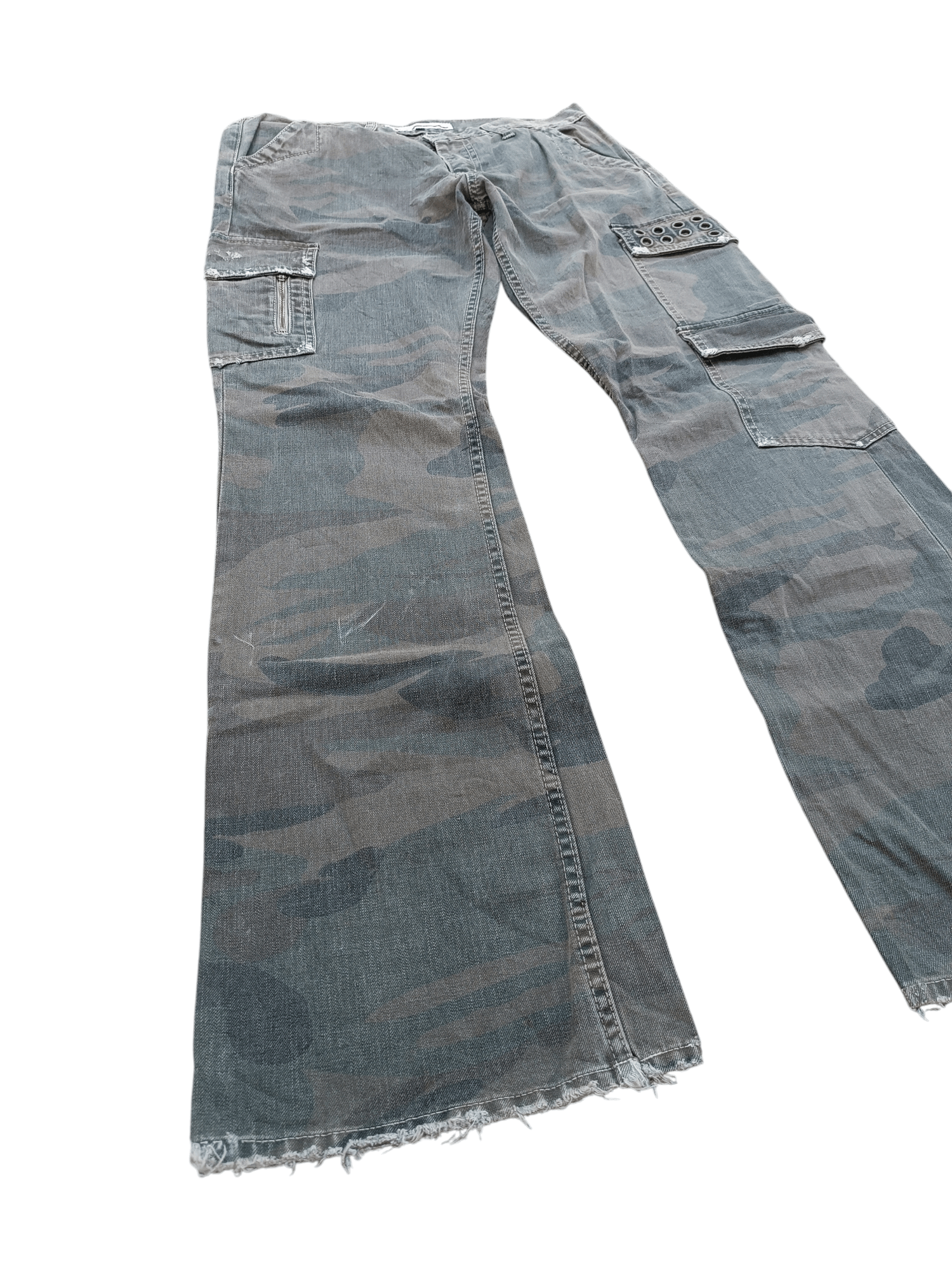 Japanese Brand FLARED💥Genoese Okayama Distressed Multi Pocket Camo Pant Size US 31 - 1 Thumbnail