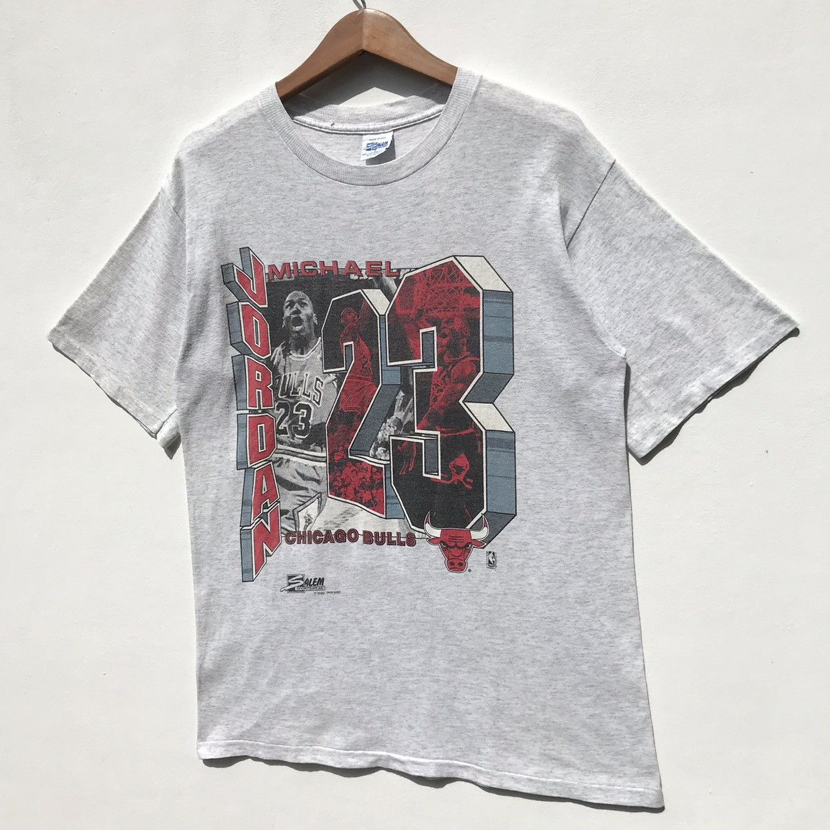 NBA × Vintage 🔥Rare🔥Vintage 1990 Michael Jordan Chicago Bulls NBA Tee Size US M / EU 48-50 / 2 - 3 Thumbnail