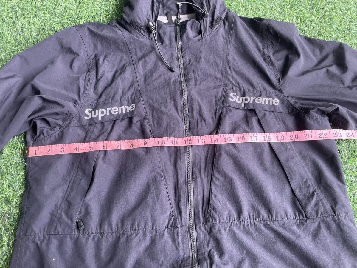 Supreme Authentic SUPREME windbreaker hooded Size US M / EU 48-50 / 2 - 8 Thumbnail