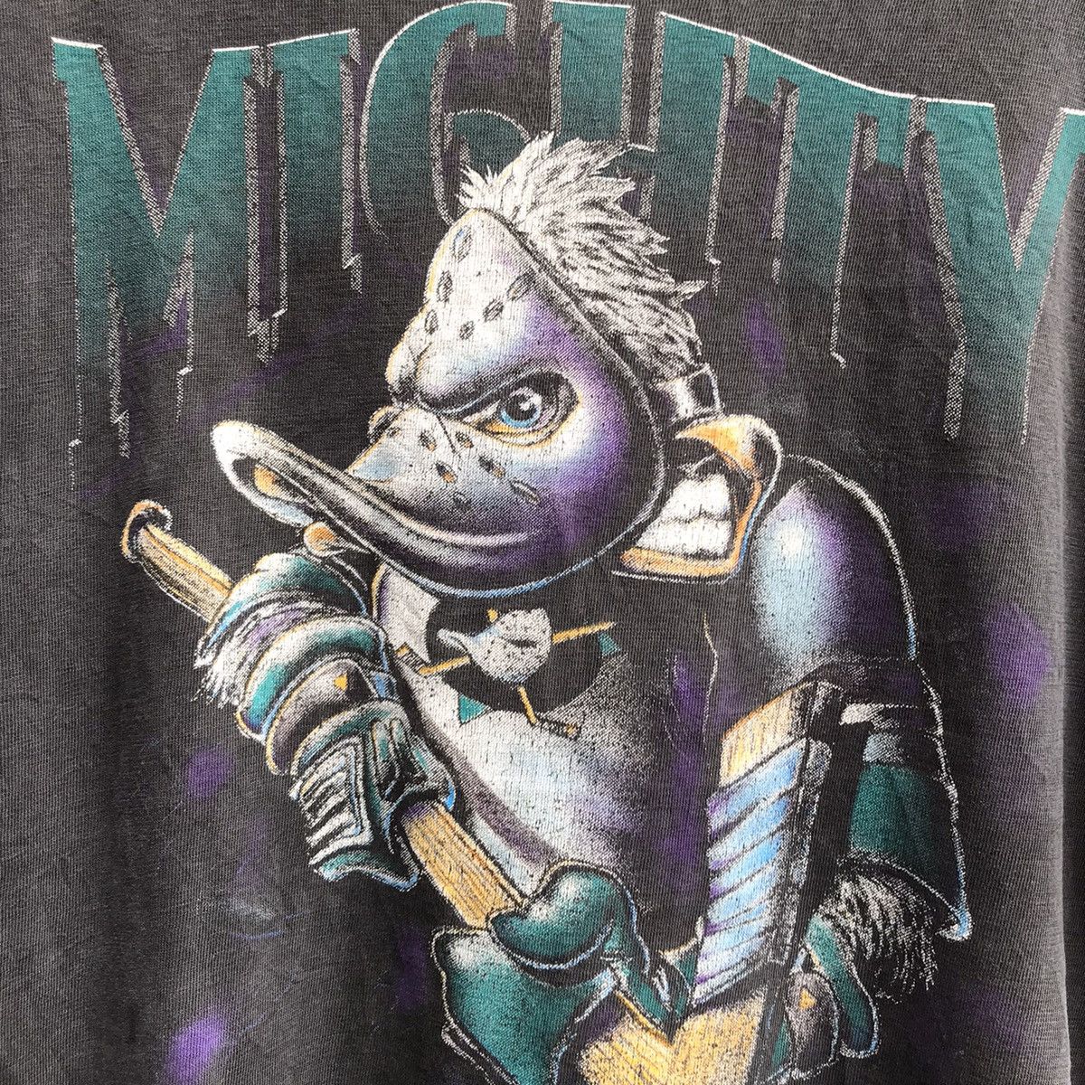 NHL Vintage MIGHTY DUCKS nhl tee distressed Size US L / EU 52-54 / 3 - 4 Thumbnail