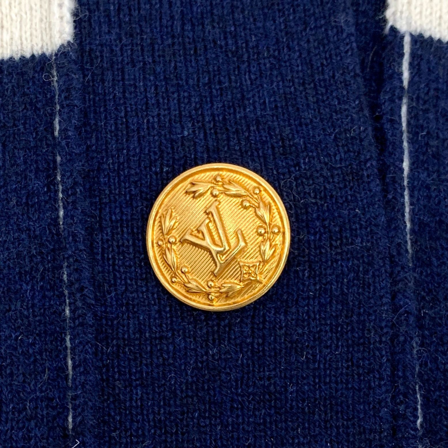 Louis Vuitton Louis Vuitton M Navy & Cream Striped Cashmere V-Neck Long-Sl Size M / US 6-8 / IT 42-44 - 5 Thumbnail