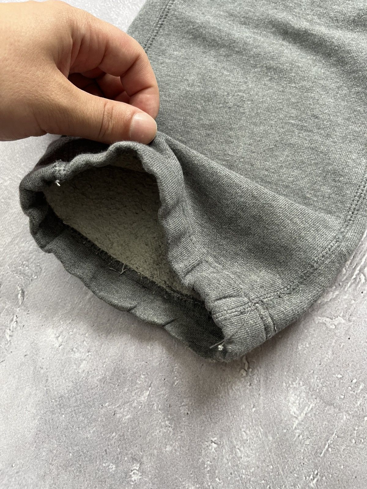 Abercrombie & Fitch VINTAGE ABERCROMBIE & FITCH GRAY SWEATPANTS MEDIUM Size US 32 / EU 48 - 4 Thumbnail