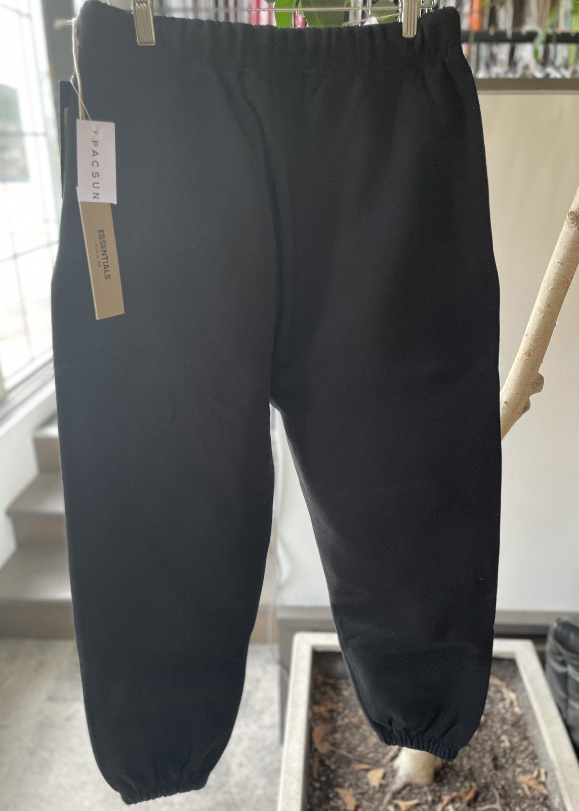 Fear of God Fear of God Essentials Cream Drawstring Sweatpant Size US 30 / EU 46 - 3 Thumbnail
