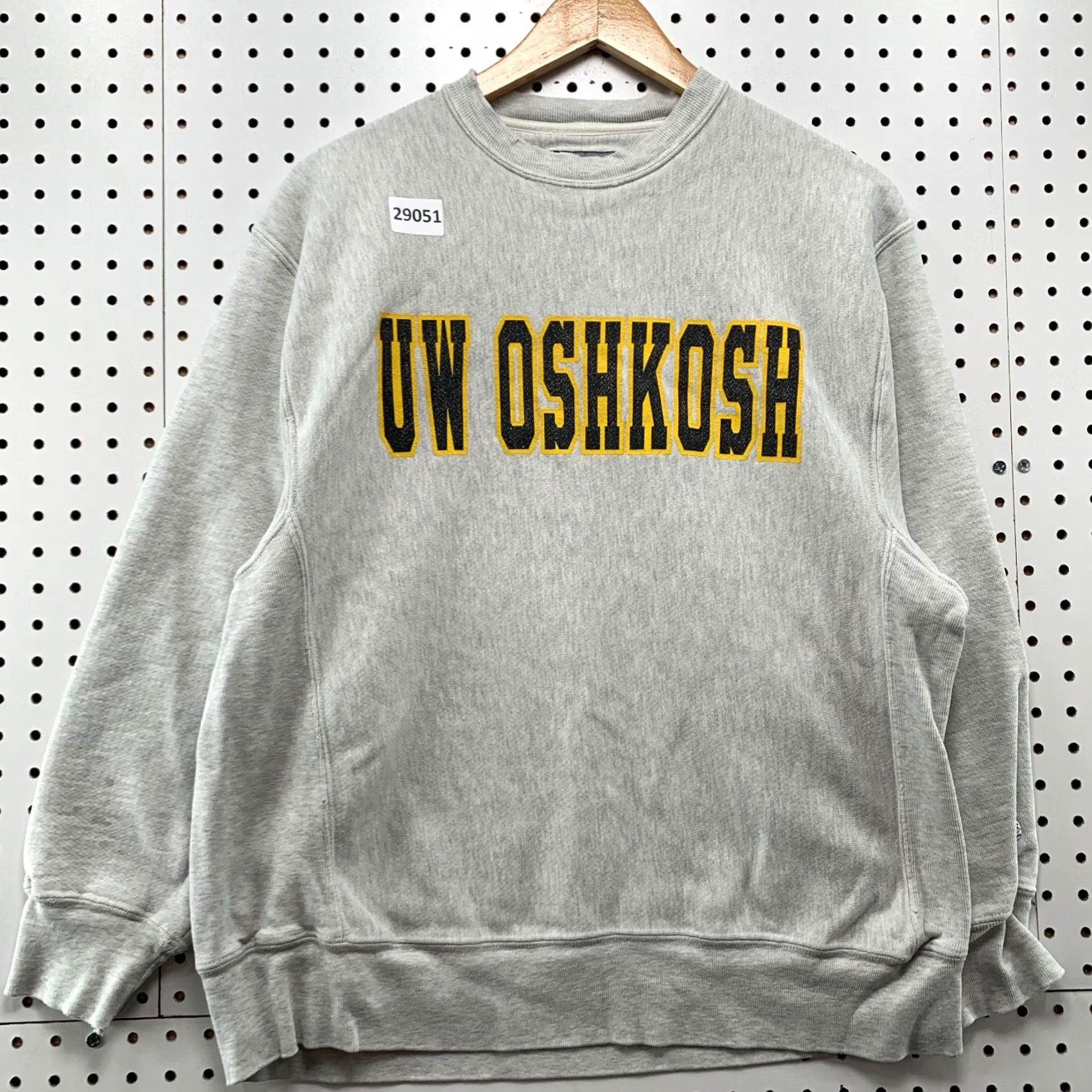 Champion VINTAGE Champion Reverse Weave Sweatshirt University Wisconsin OSHKOSH Gray M Mens Size US M / EU 48-50 / 2 - 2 Thumbnail