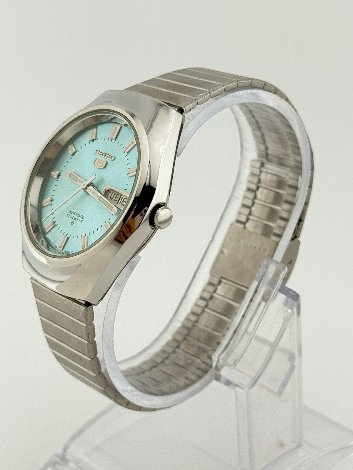 Seiko Vintage Seiko 5 Automatic Sky Blue Dial Men’s Watch 36mm Size 36 - 2 Thumbnail