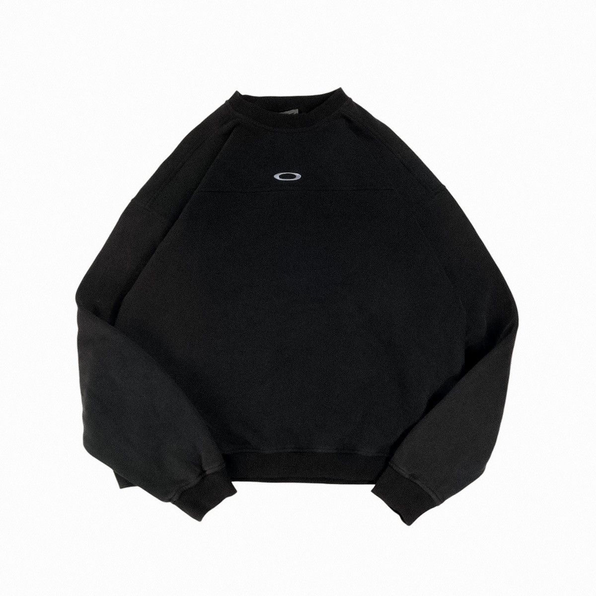 Oakley Vintage Y2K Oakley O Logo Embroidered Sweatshirt Size US XL / EU 56 / 4 - 1 Thumbnail