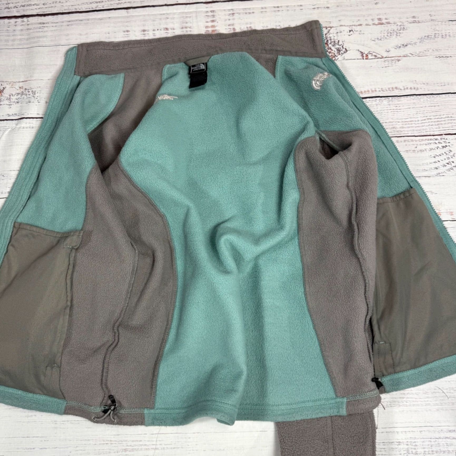 The North Face The North Face Womens Zip Front Fleece Jacket M Gray Green Pockets Jacket Womens M Gray/Green Size M / US 6-8 / IT 42-44 - 5 Thumbnail