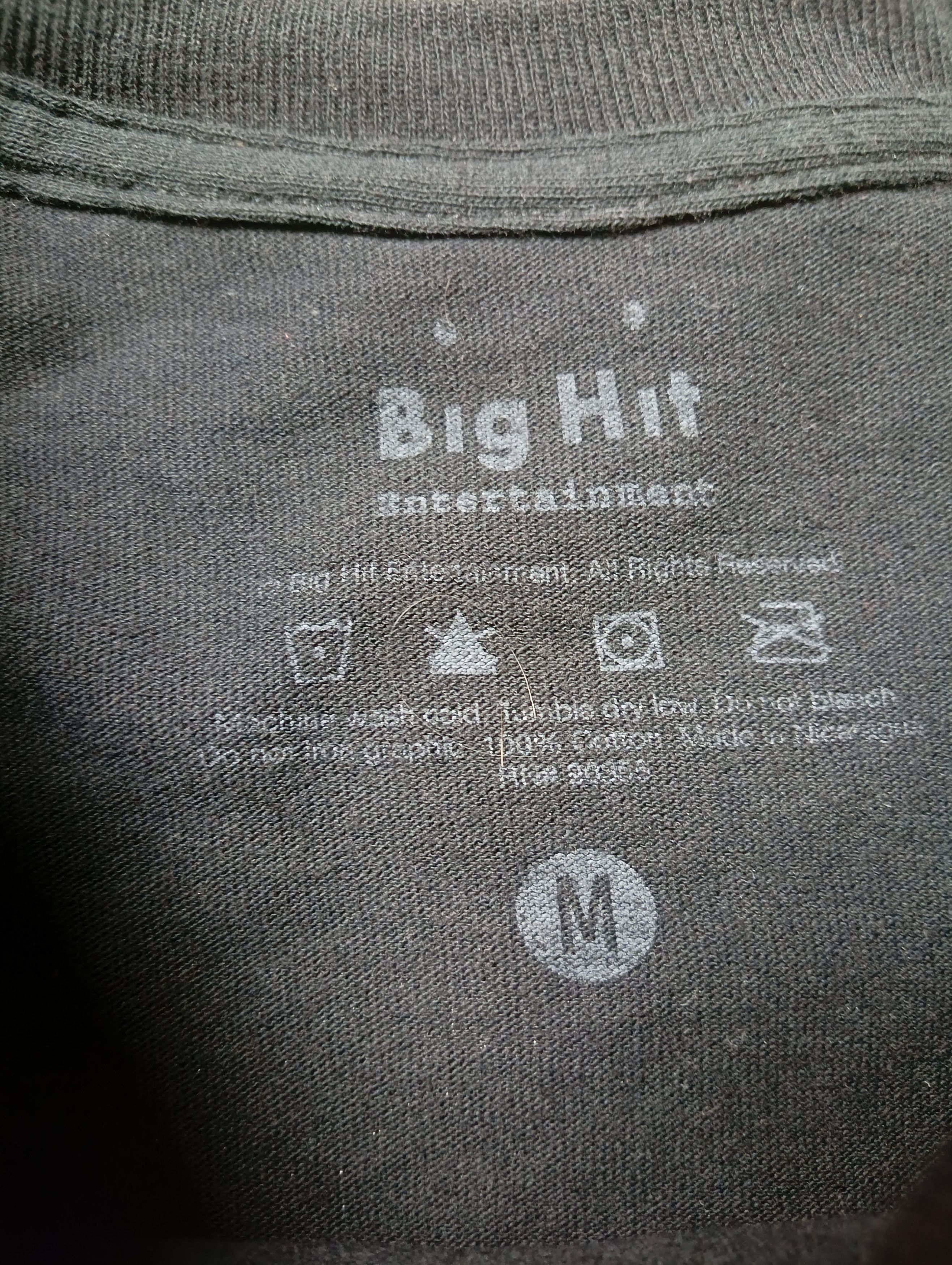 Band Tees BTS K-pop Band Size US M / EU 48-50 / 2 - 3 Thumbnail