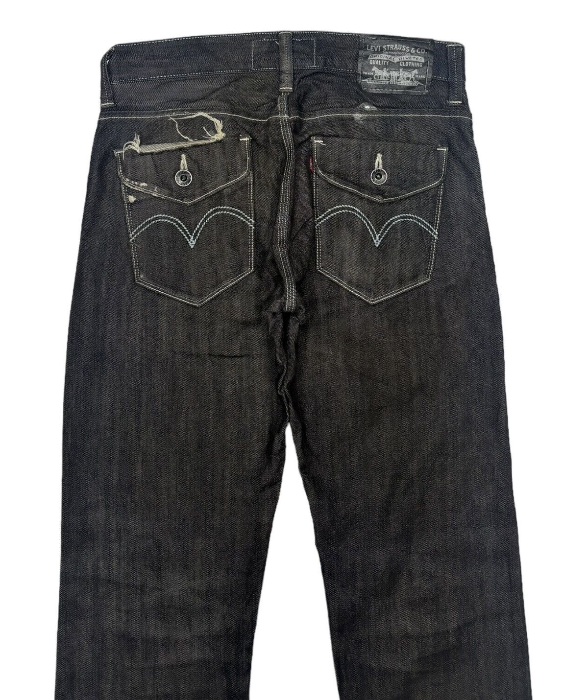 Levi's LEVIS VINTAGE CLASSIC BLACK DISTRESSED DENIM JEANS Size US 30 / EU 46 - 6 Thumbnail