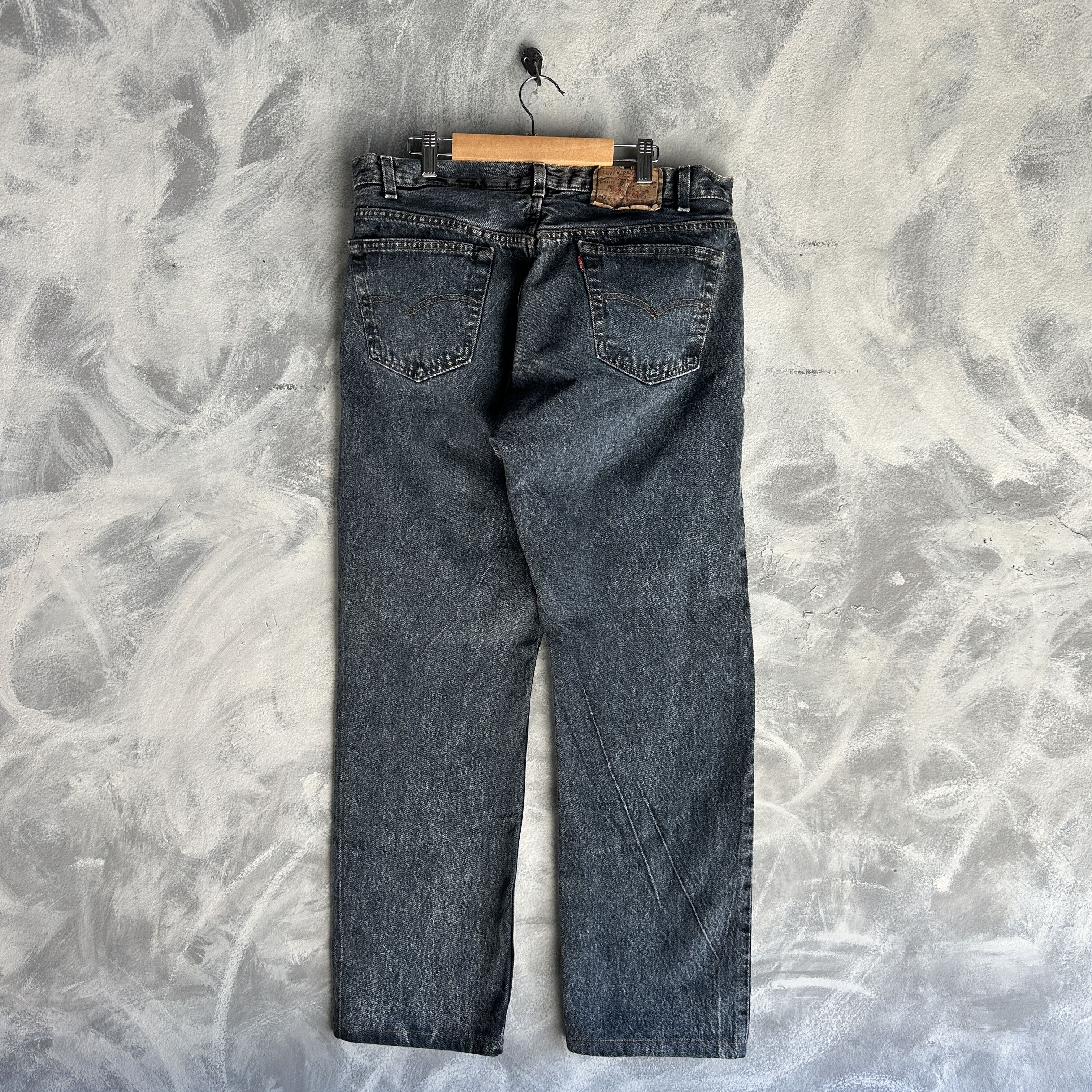 Levi's Vtg Levis 501 Jeans Mens 36x30 Black Button Fly Made in USA Size US 36 / EU 52 - 2 Thumbnail