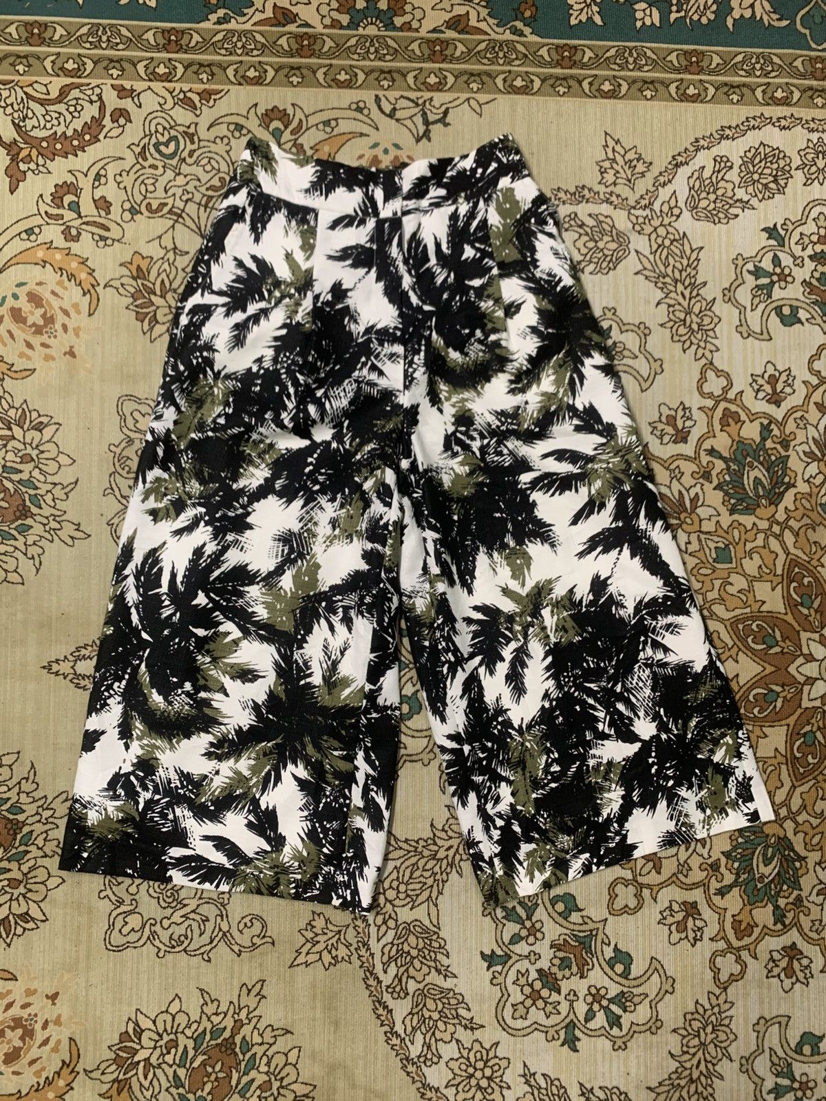 Issey Miyake ISSEY MIYAKE PLST PANTSA Size 26" / US 2 / IT 38 - 1 Thumbnail