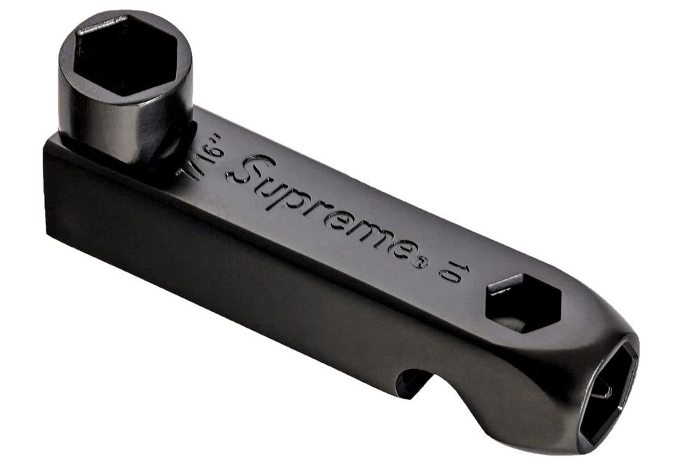 Supreme Pipe Skate Key Black | Grailed
