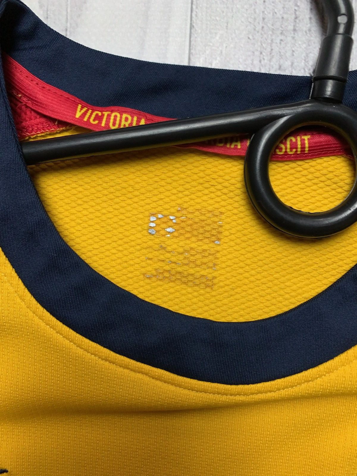 Vintage Vintage Nike Arsenal soccer jersey yellow size XS logo Size US XS / EU 42 / 0 - 6 Thumbnail