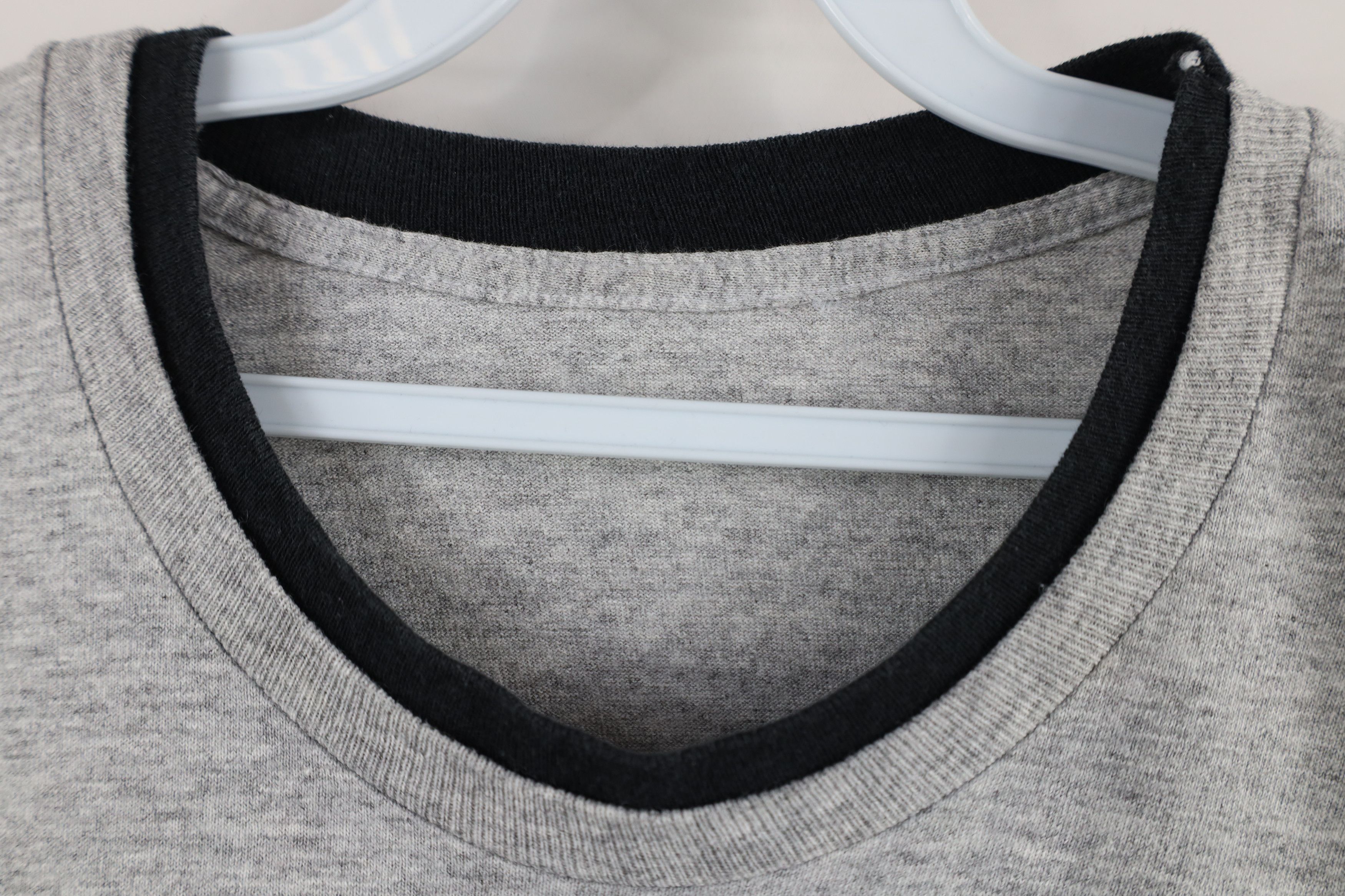 Vintage Vintage 90s Streetwear Heavyweight T-Shirt Heather Gray Size US XL / EU 56 / 4 - 5 Thumbnail