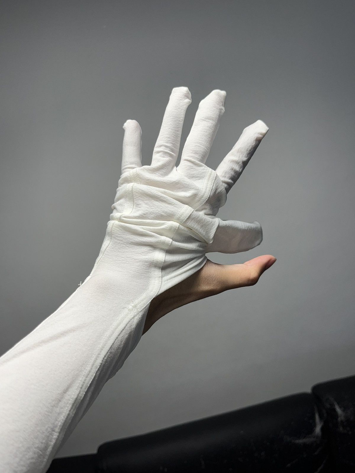 Givenchy Givenchy Slim Top With Balaclava and Gloves Size US S / EU 44-46 / 1 - 15 Thumbnail