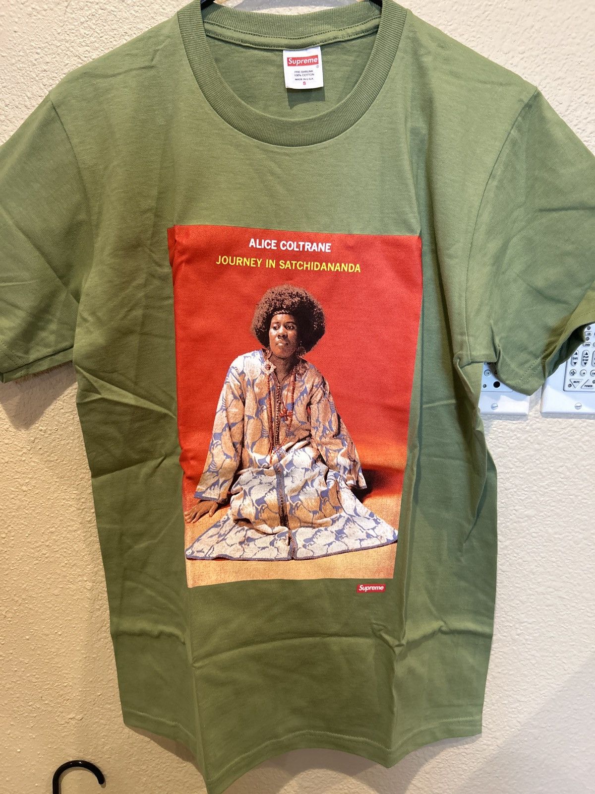 Supreme Supreme Satchidananda Tee Size US S / EU 44-46 / 1 - 1 Thumbnail