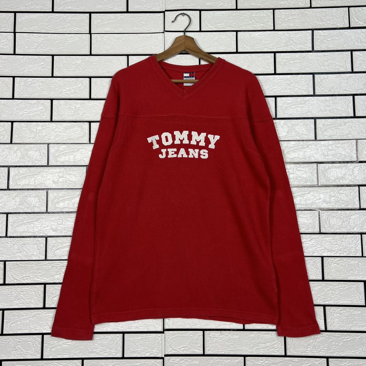Tommy Jeans 90's TOMMY JEANS Embroidered Logo LS Vneck Tees #3993-C182 Size US S / EU 44-46 / 1 - 1 Thumbnail