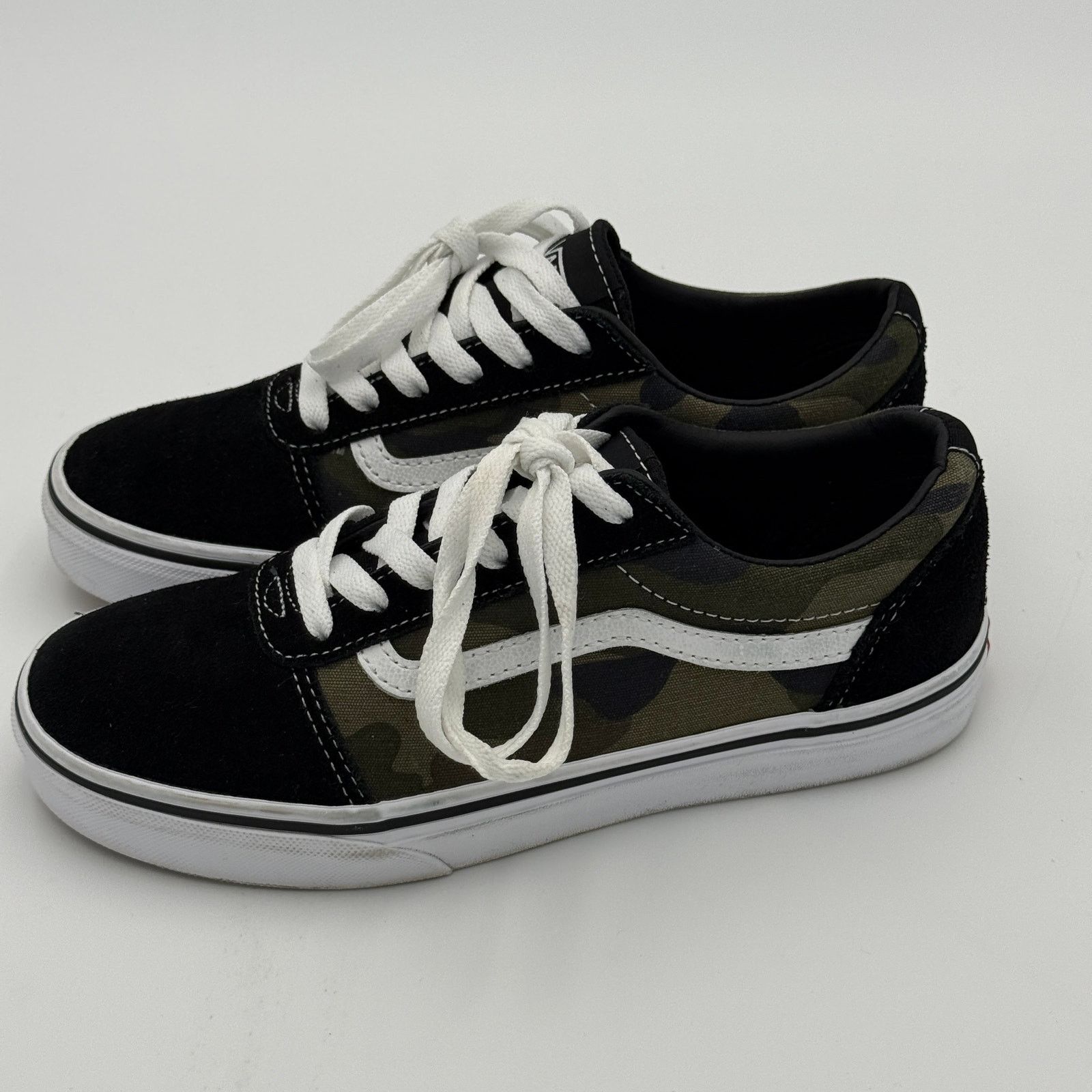 Vans Vans Ward Low Camo Black Suede Skate Shoes - Youth 4.0 Size US 5 / EU 37 - 6 Thumbnail