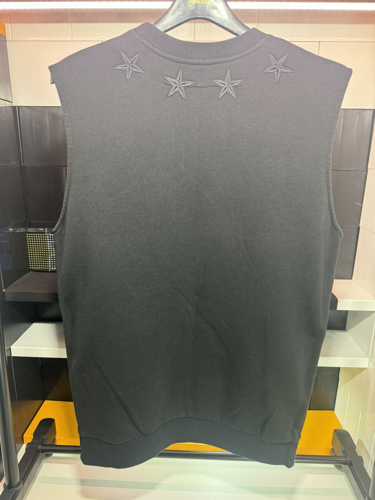 Givenchy Givenchy Sweater Vest Size US M / EU 48-50 / 2 - 3 Thumbnail