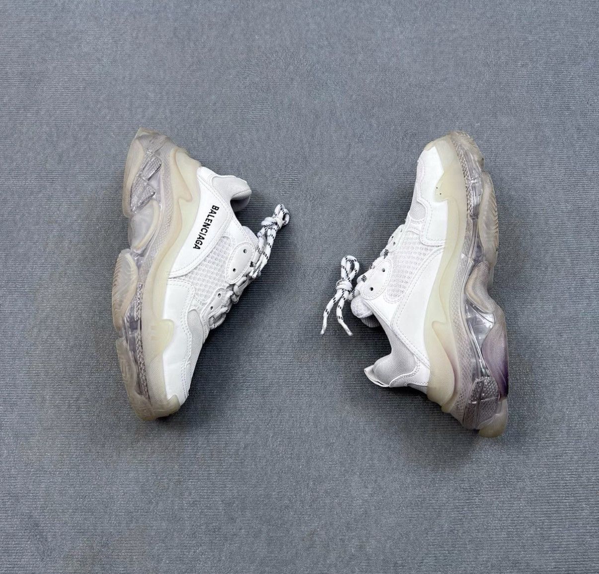 Balenciaga Balenciaga Triple S White Cushion Dad Sneakers Size US 6 / IT 36 - 4 Thumbnail