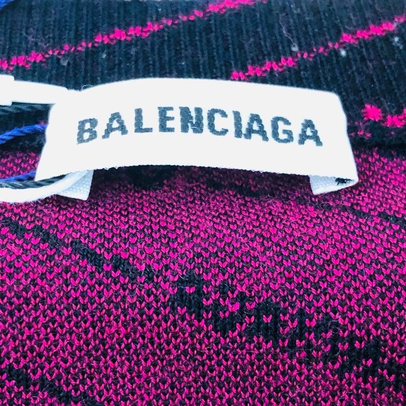 Balenciaga Balenciaga Bullet Screen Wool Knit Sweater Size US XS / EU 42 / 0 - 3 Thumbnail