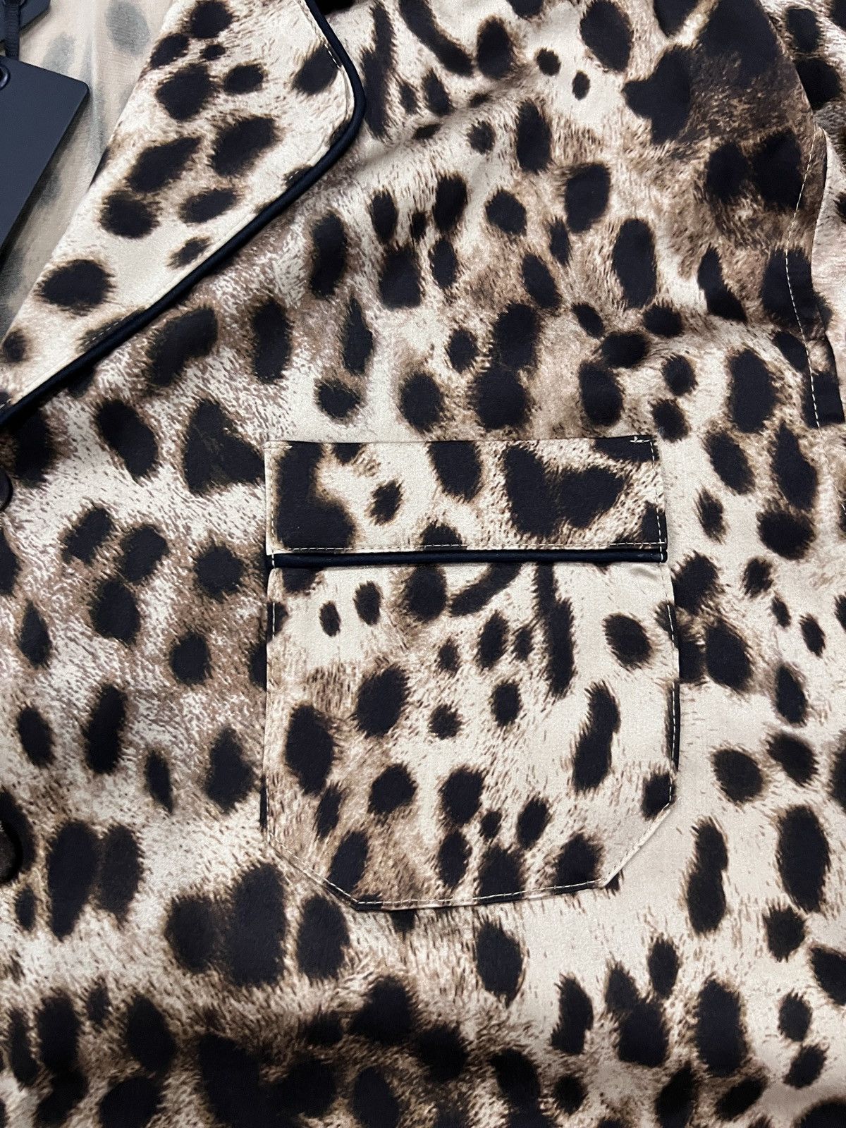 Dolce & Gabbana Dolce & Gabbana by SKIMS FW24 Silk Leopard Print Set Size US M / EU 48-50 / 2 - 13 Thumbnail